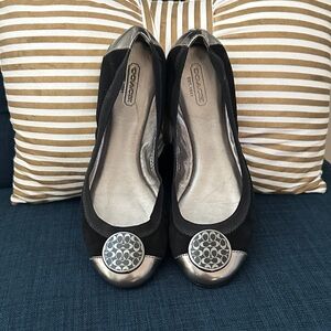 Coach Women's Black and Silver Loafers